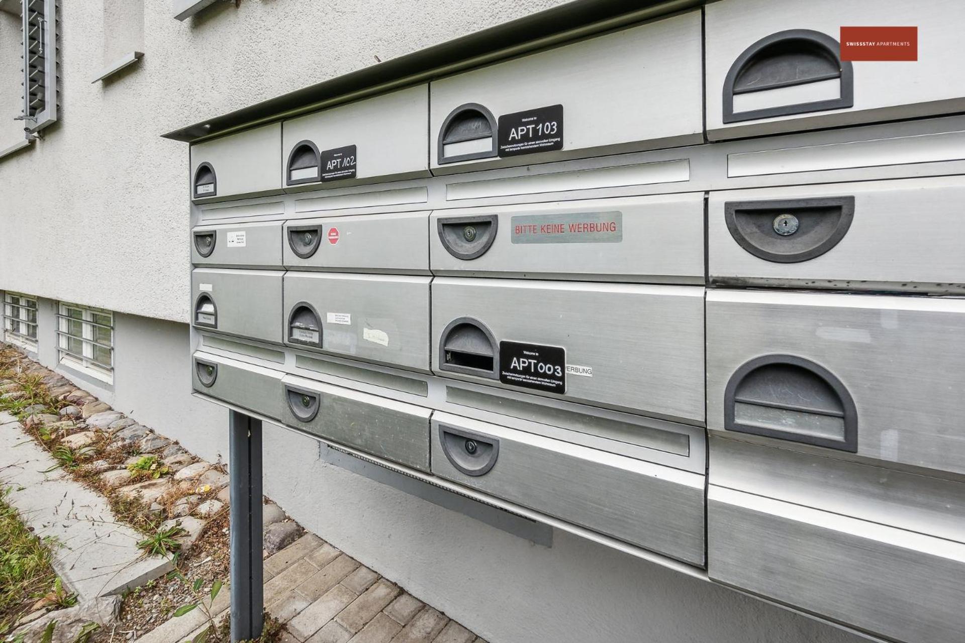 Urban Living Redefined: Apartment In Oerlikon Zurich Exterior photo